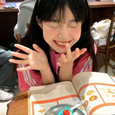 桃脸泪痕